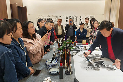 瀘天化詩書畫院2025年筆會成功舉辦